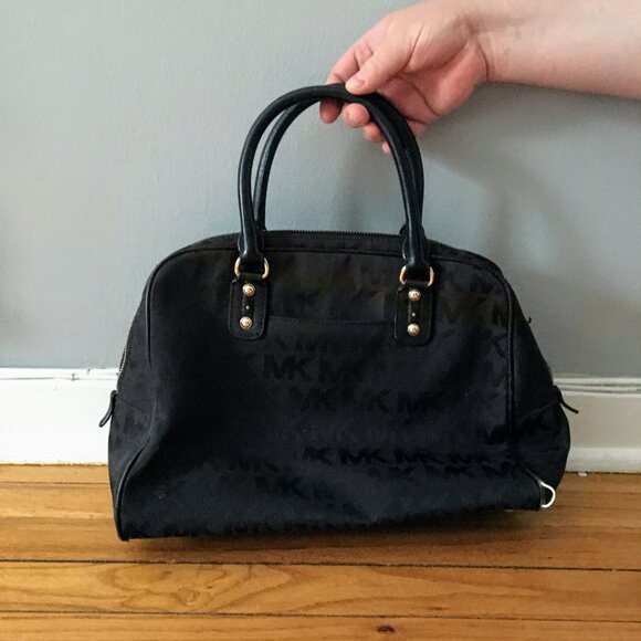 Michael Kors Charlotte Black Signature Logo Satchel Handbag Purse - Picture 3 of 11